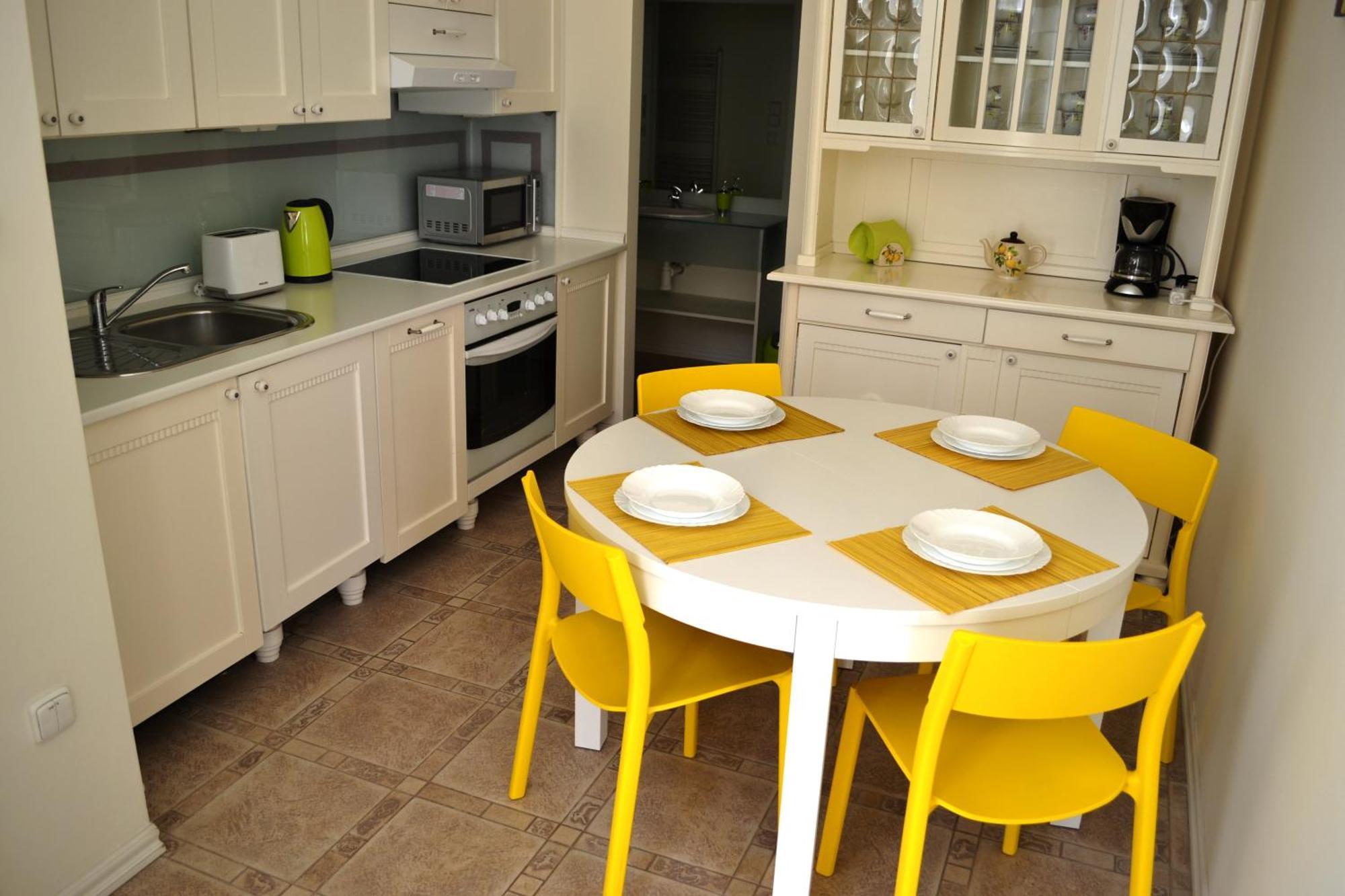 Sunflower 2Bdr Flat By Ruterra Prag Exteriör bild